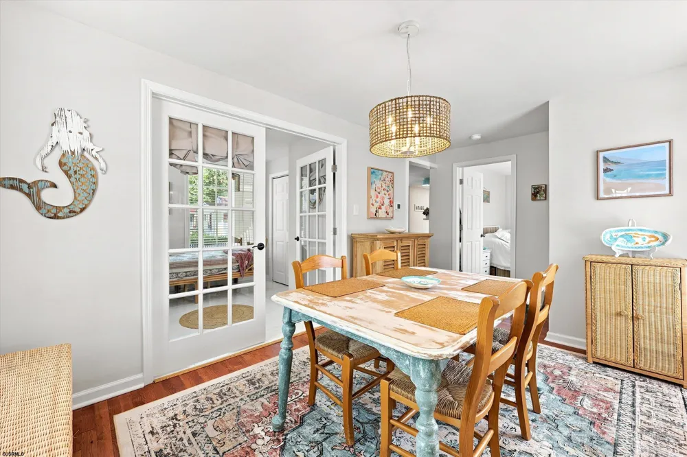 412 W Vernon Ave Linwood, NJ 08221