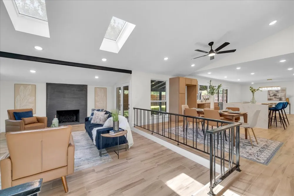 6631 Hunters Ridge Drive Dallas, TX 75248