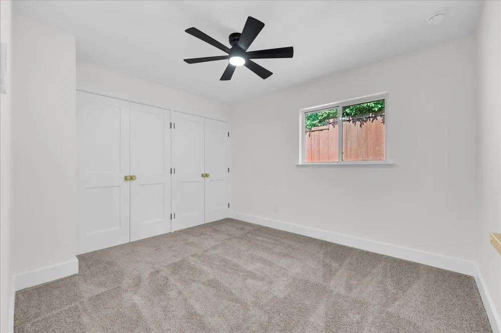 6631 Hunters Ridge Drive Dallas, TX 75248