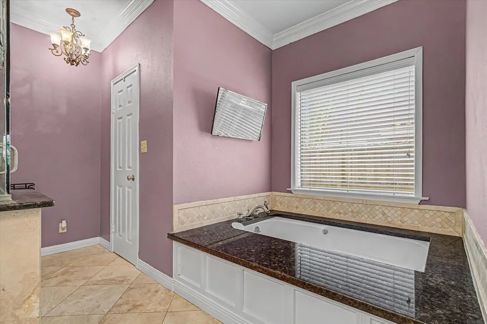 410 Crestwood Drive El Lago, TX 77586