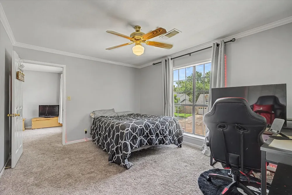 410 Crestwood Drive El Lago, TX 77586