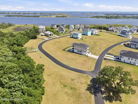 201 Marshside Landing Landing