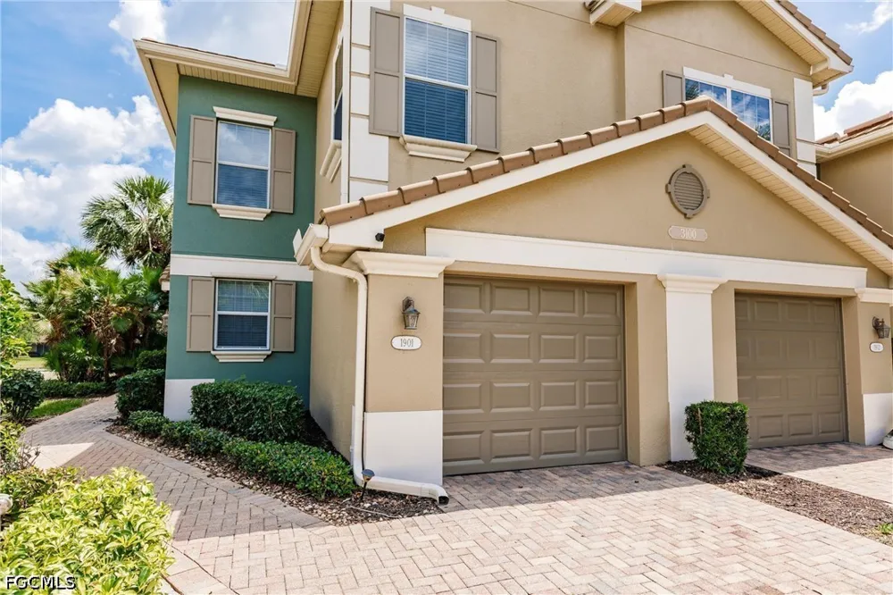 Cottonwood Bend #1901 Fort Myers, FL 33905