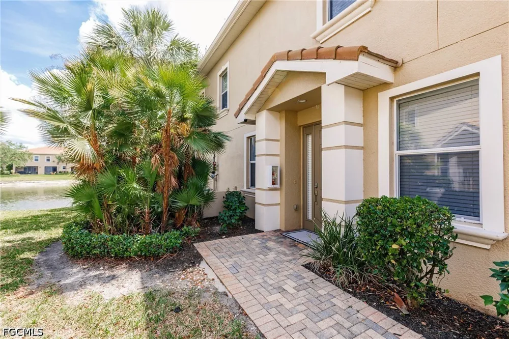 Cottonwood Bend #1901 Fort Myers, FL 33905