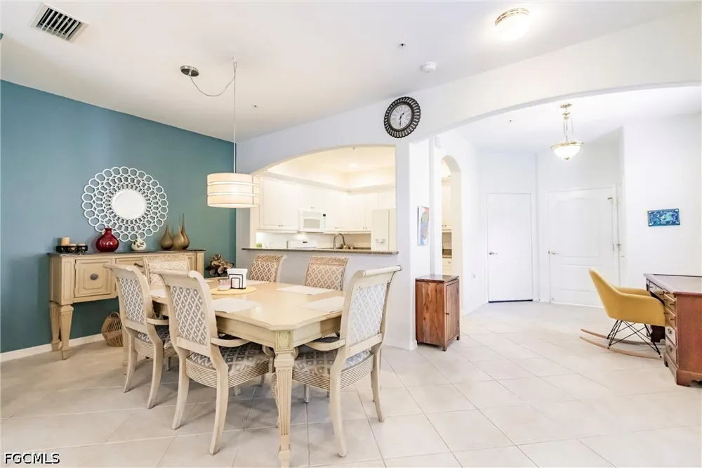 Cottonwood Bend #1901 Fort Myers, FL 33905