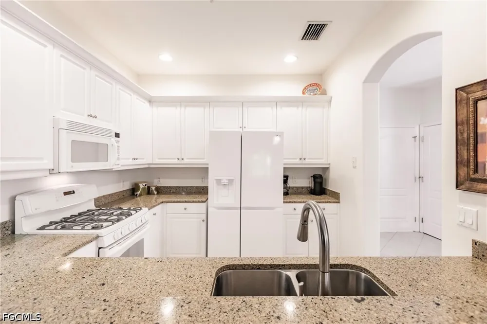 Cottonwood Bend #1901 Fort Myers, FL 33905
