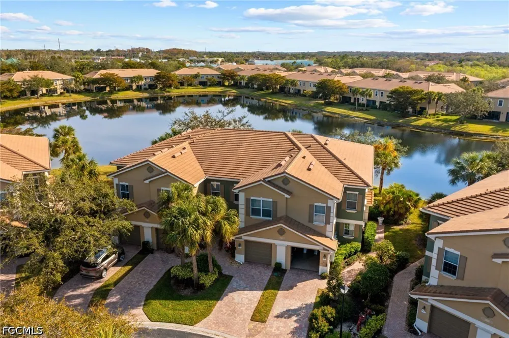 Cottonwood Bend #1901 Fort Myers, FL 33905