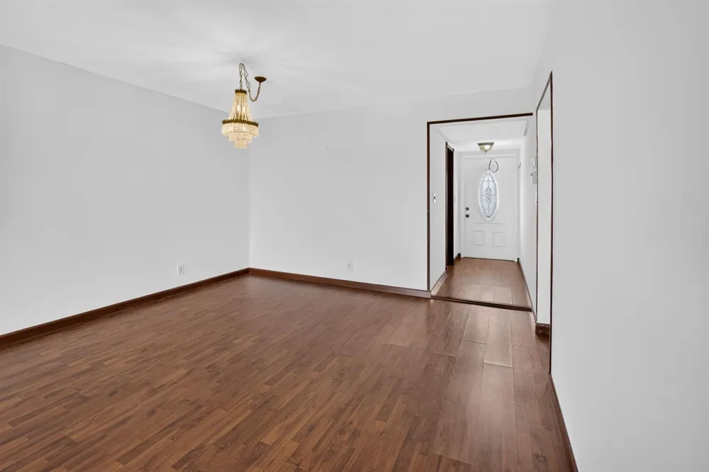 200 Waterway Drive S #303 Lantana, FL 33462