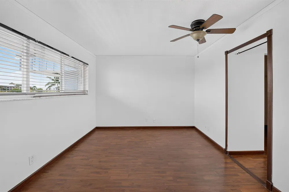 200 Waterway Drive S #303 Lantana, FL 33462