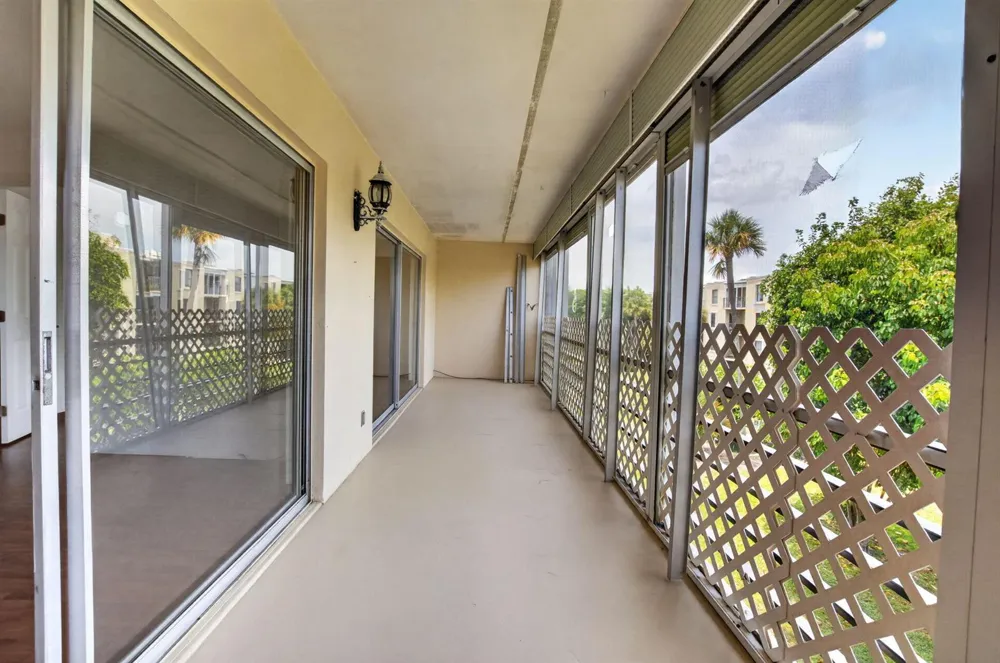 200 Waterway Drive S #303 Lantana, FL 33462