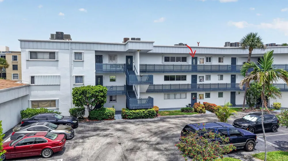 200 Waterway Drive S #303 Lantana, FL 33462