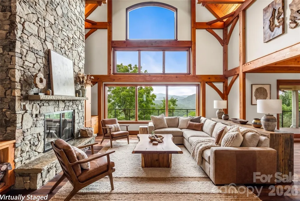 946 Ridge Road Green Mountain, NC 28740