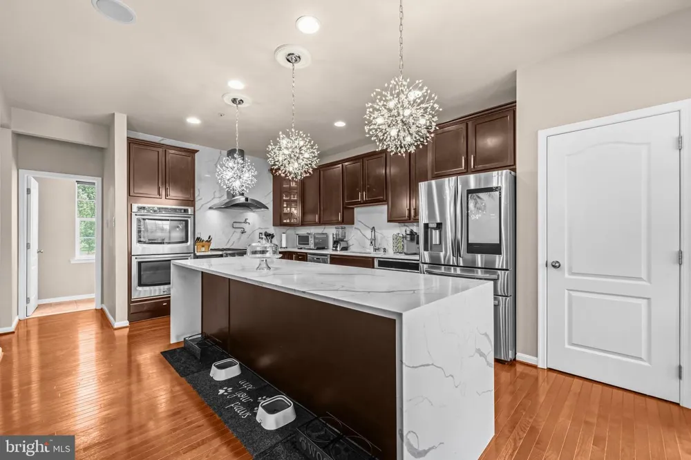 2806 PUMPKIN STREET Clinton, MD 20735