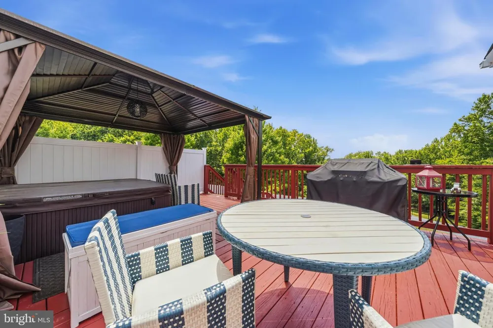 2806 PUMPKIN STREET Clinton, MD 20735