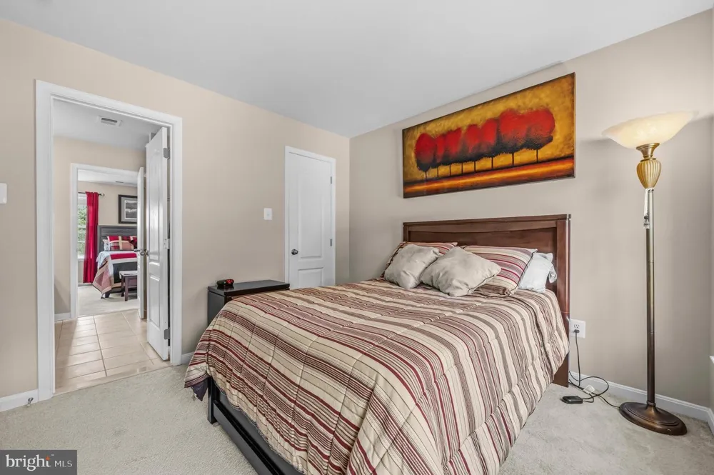 2806 PUMPKIN STREET Clinton, MD 20735