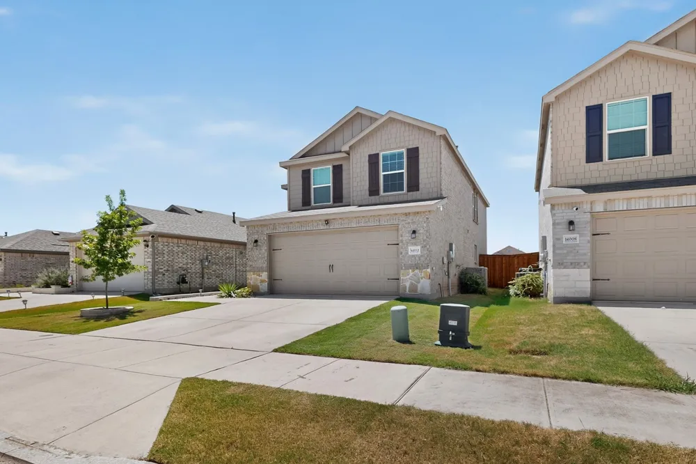 14012 Haggerston Drive Pilot Point, TX 76258