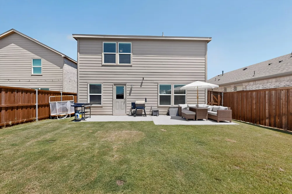 14012 Haggerston Drive Pilot Point, TX 76258