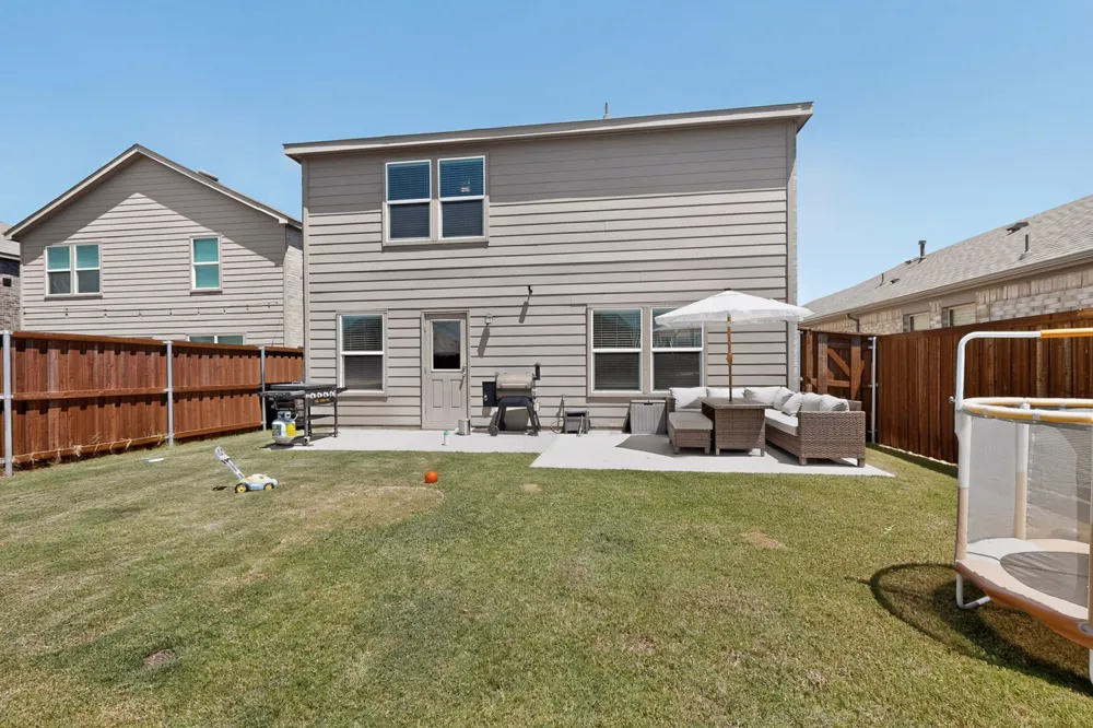 14012 Haggerston Drive Pilot Point, TX 76258