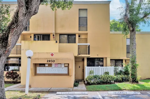 2930 SW 87th Ter #1814