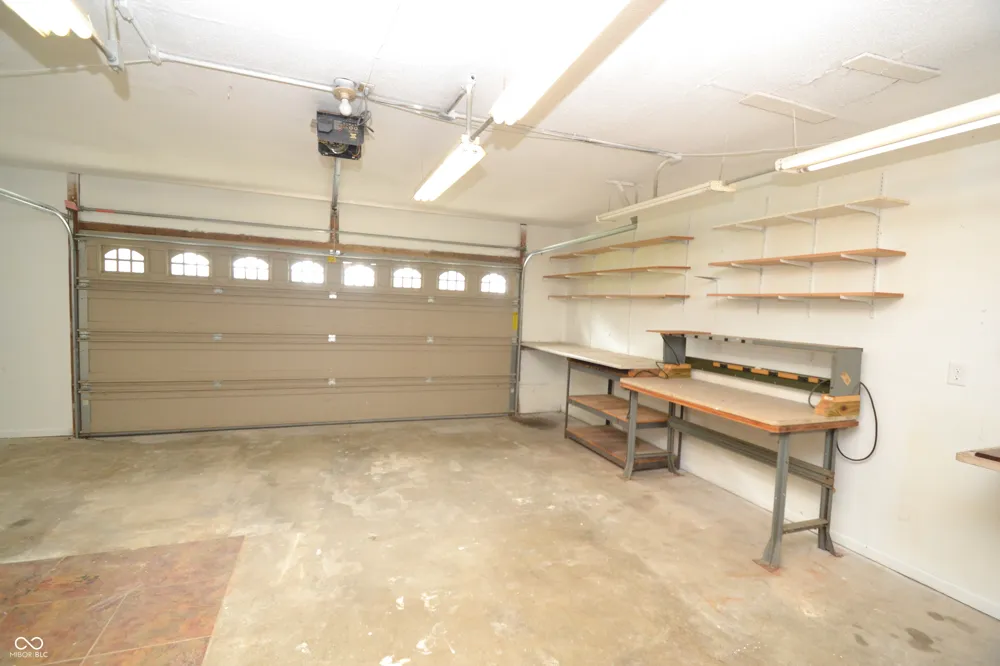 5938 W 100 Tipton, IN 46072