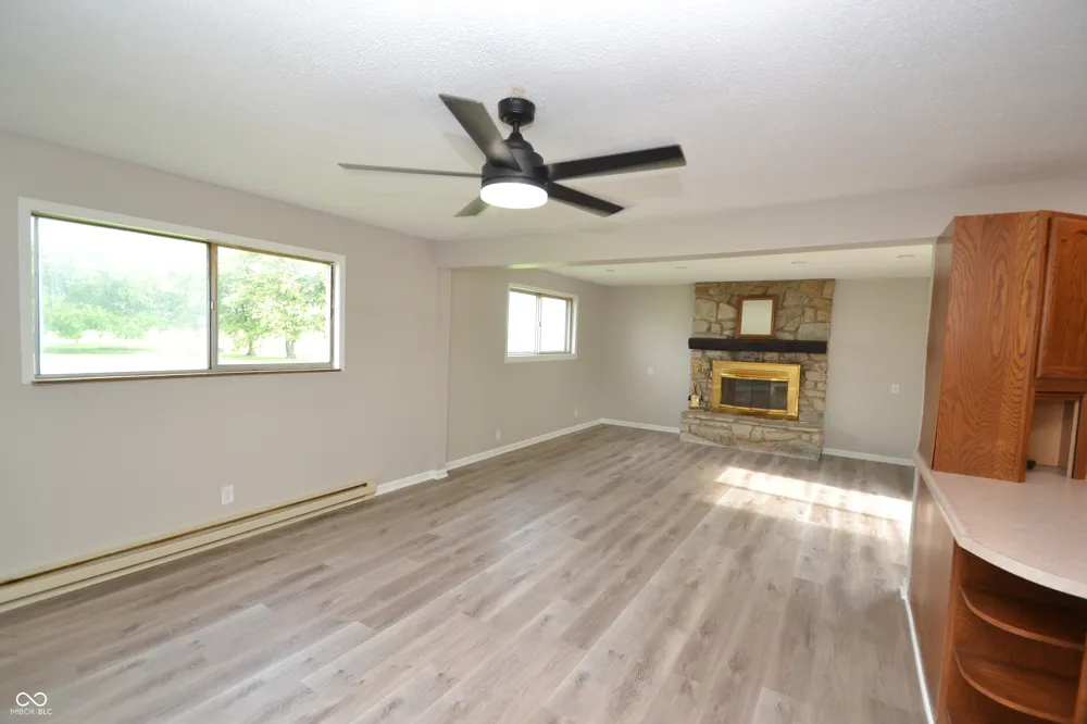 5938 W 100 Tipton, IN 46072