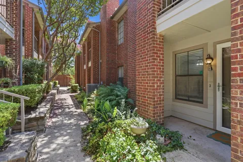 3201 Donnelly Circle #309