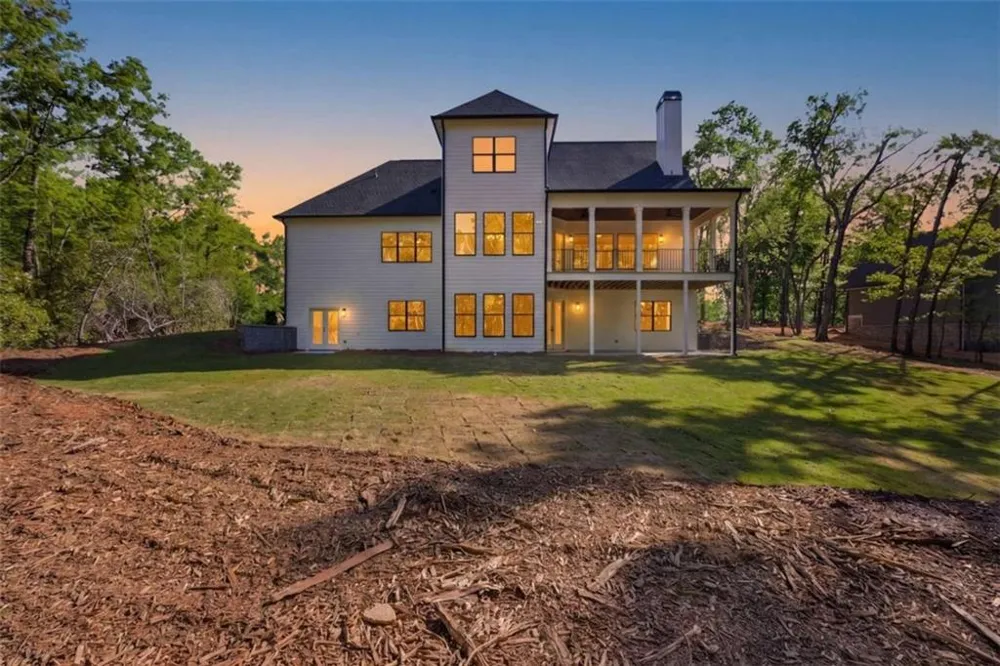 110 Fall Pippin Court Clarkesville, GA 30523