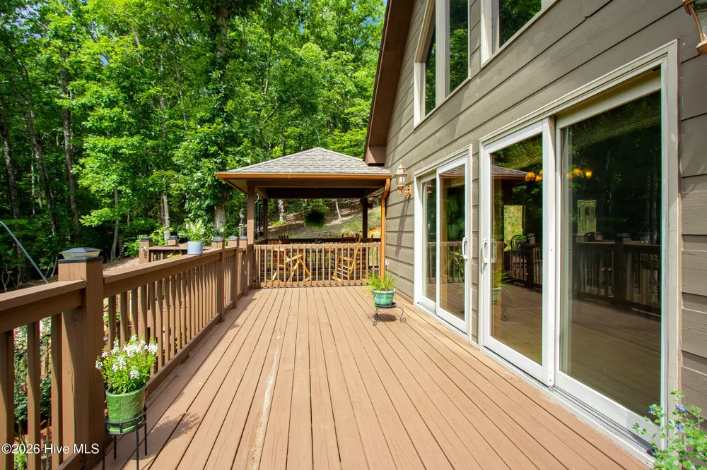 390 Timberwood Hills Road Murphy, NC 28906