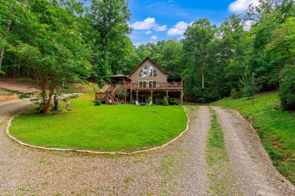 390 Timberwood Hills Road Murphy, NC 28906