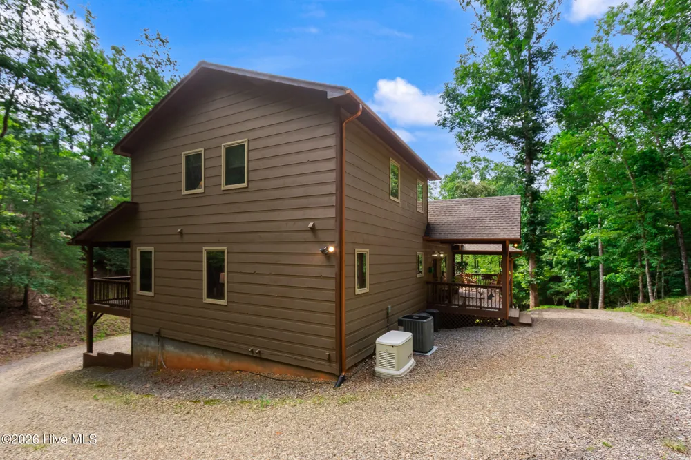 390 Timberwood Hills Road Murphy, NC 28906