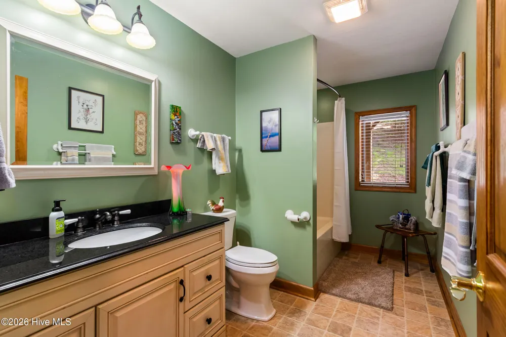 390 Timberwood Hills Road Murphy, NC 28906