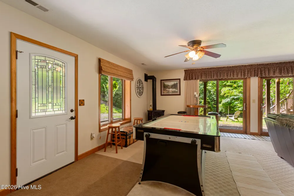 390 Timberwood Hills Road Murphy, NC 28906