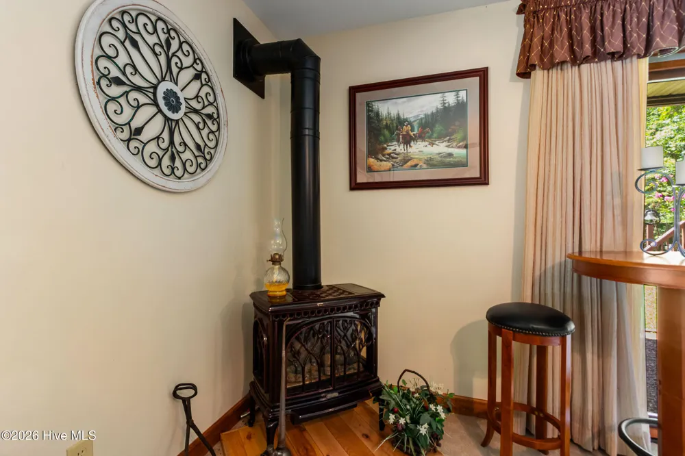 390 Timberwood Hills Road Murphy, NC 28906