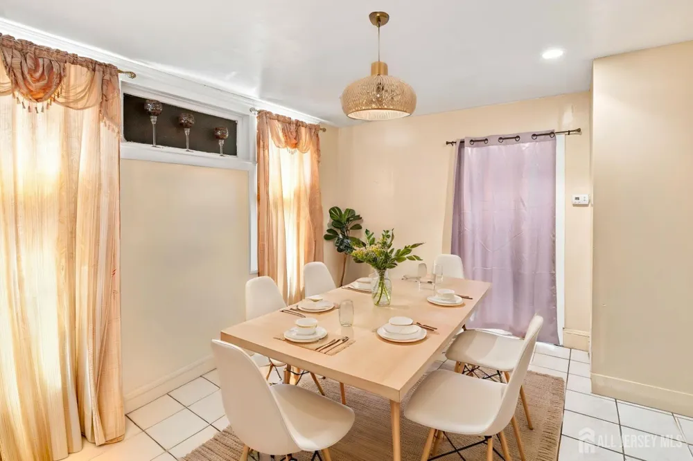 128 Lewis Street Perth Amboy, NJ 08861