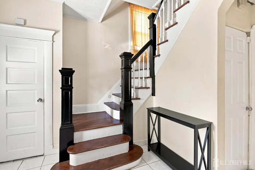 128 Lewis Street Perth Amboy, NJ 08861