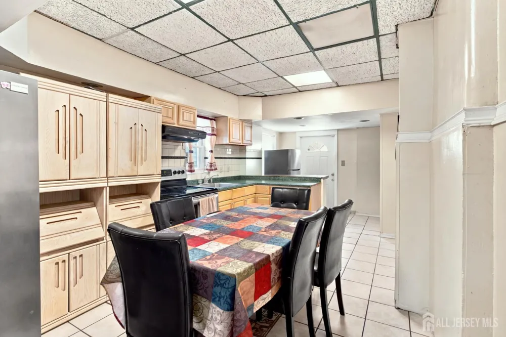 128 Lewis Street Perth Amboy, NJ 08861