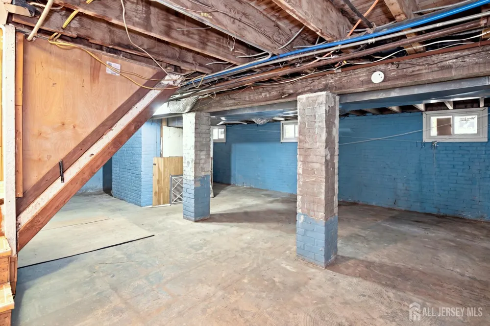 128 Lewis Street Perth Amboy, NJ 08861