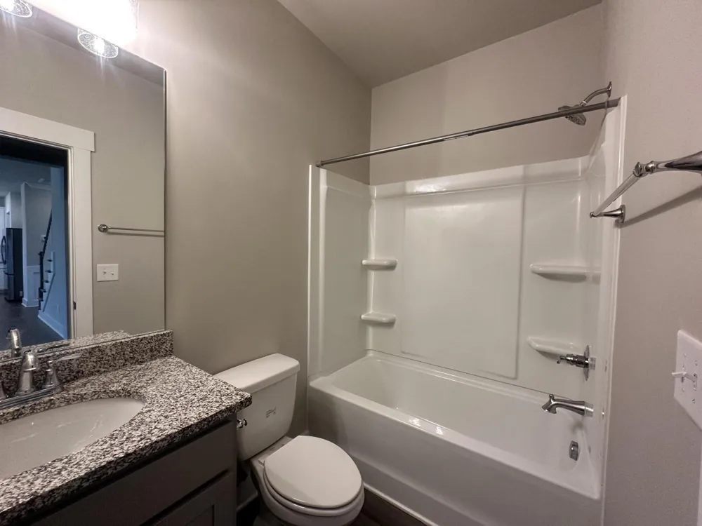 5015 Wellesley Drive Ooltewah, TN 37363