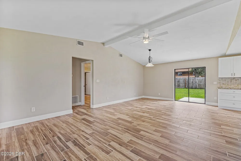 208 Avon Court Port Orange, FL 32127