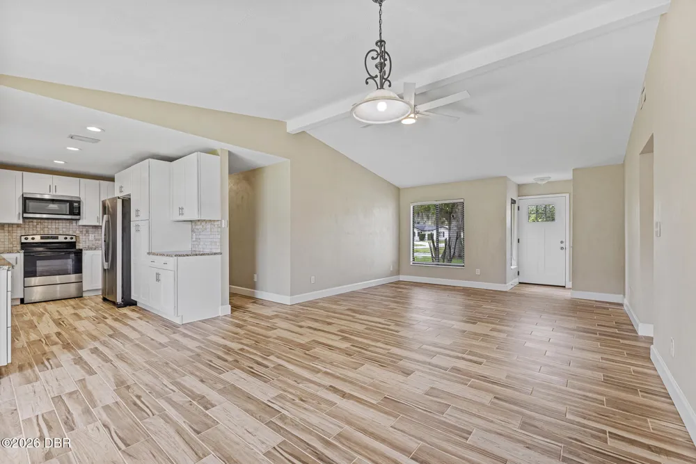 208 Avon Court Port Orange, FL 32127