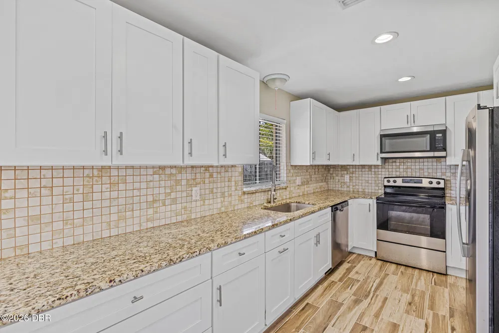 208 Avon Court Port Orange, FL 32127