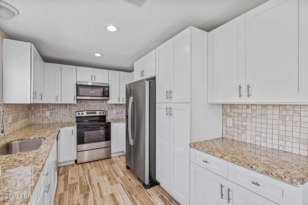 208 Avon Court Port Orange, FL 32127