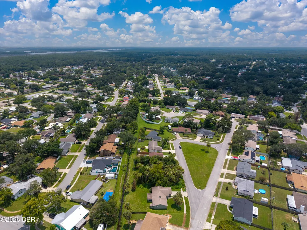 208 Avon Court Port Orange, FL 32127