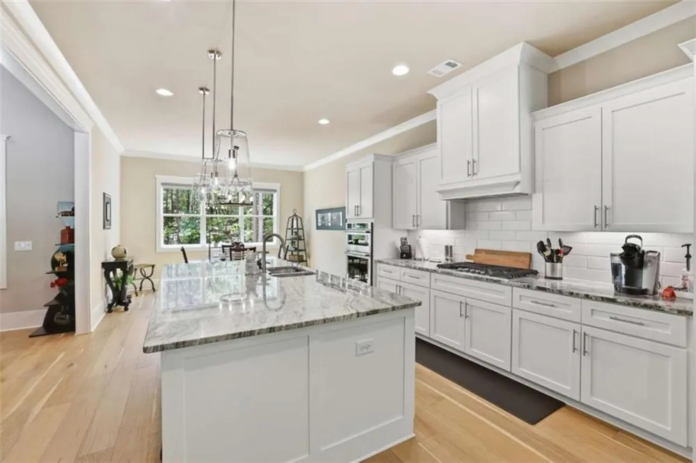 316 Glazenwood Drive Clarkesville, GA 30523