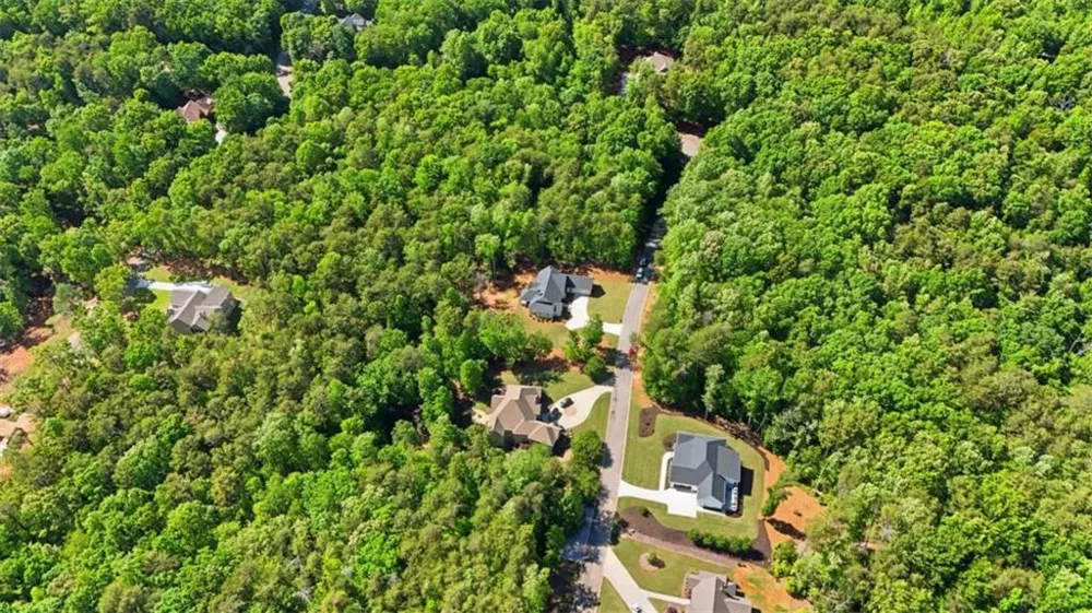 316 Glazenwood Drive Clarkesville, GA 30523