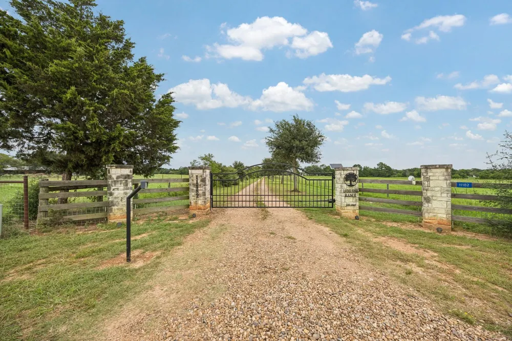 11182 Fm 1094 Road Cat Spring, TX 78933