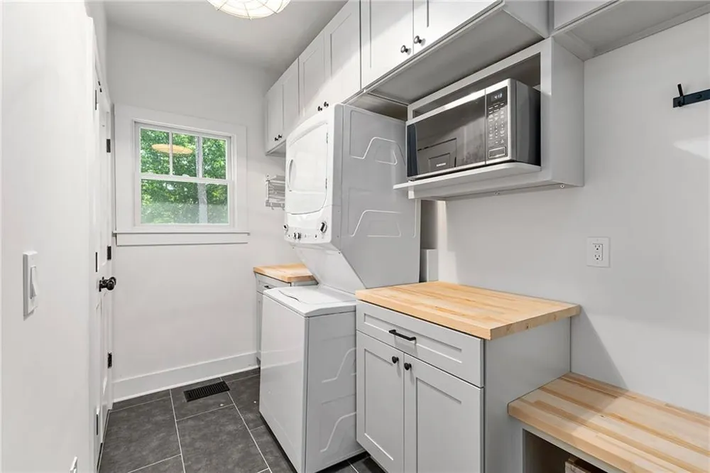 7600 Barnes Road Chattahoochee Hills, GA 30268