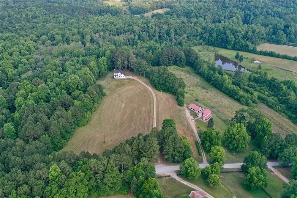 7600 Barnes Road Chattahoochee Hills, GA 30268