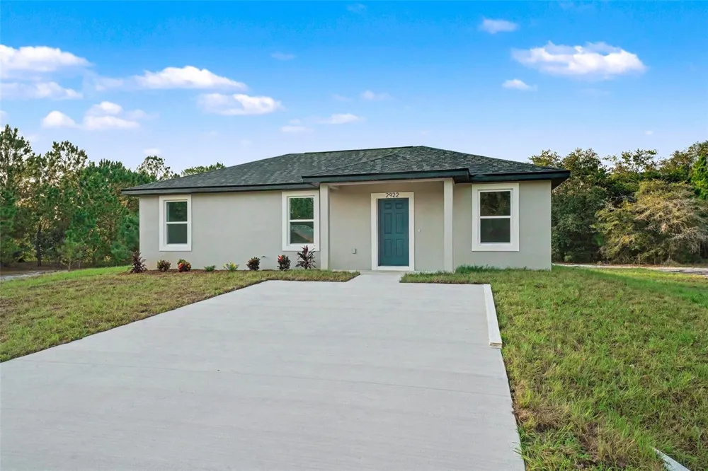 2922 W PERRY ROAD Avon Park, FL 33825