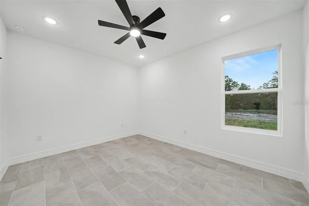2922 W PERRY ROAD Avon Park, FL 33825